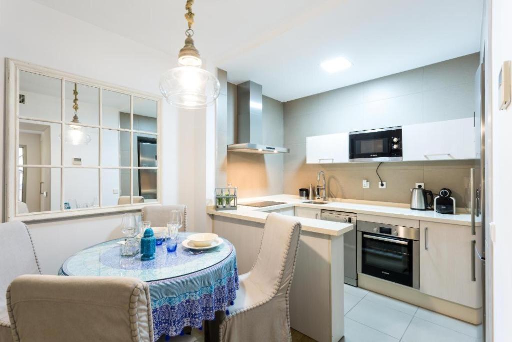 סביליה Atrivm San Julian Apartment מראה חיצוני תמונה