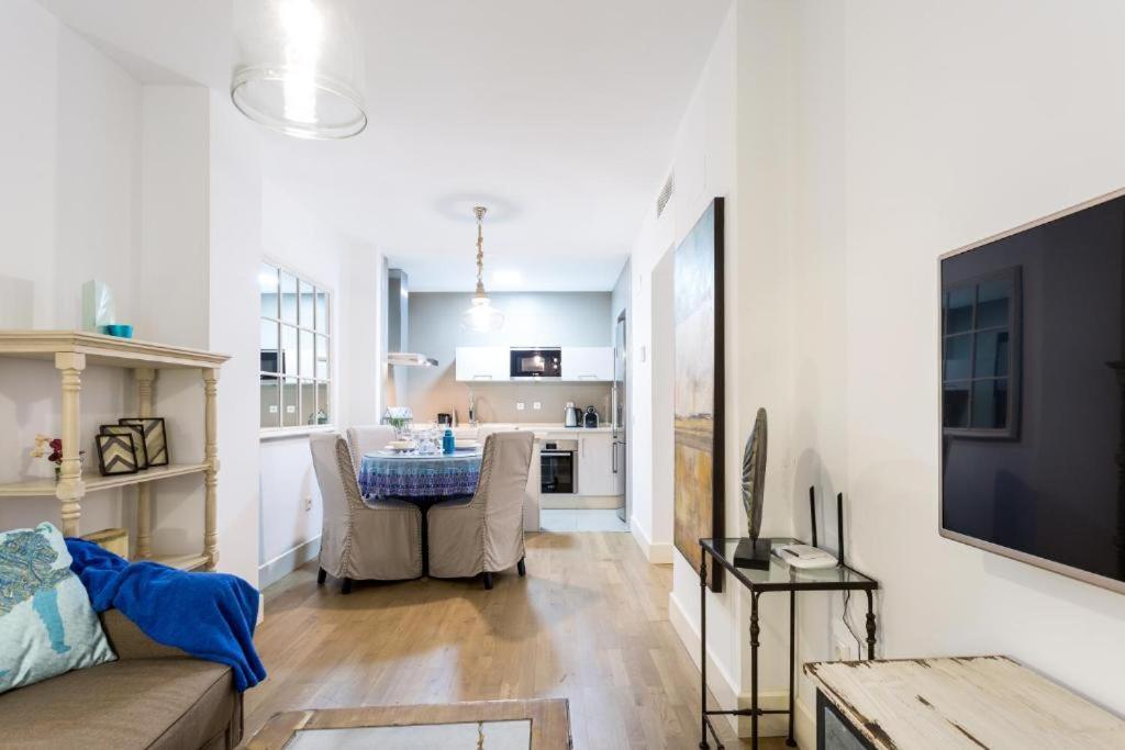 סביליה Atrivm San Julian Apartment מראה חיצוני תמונה